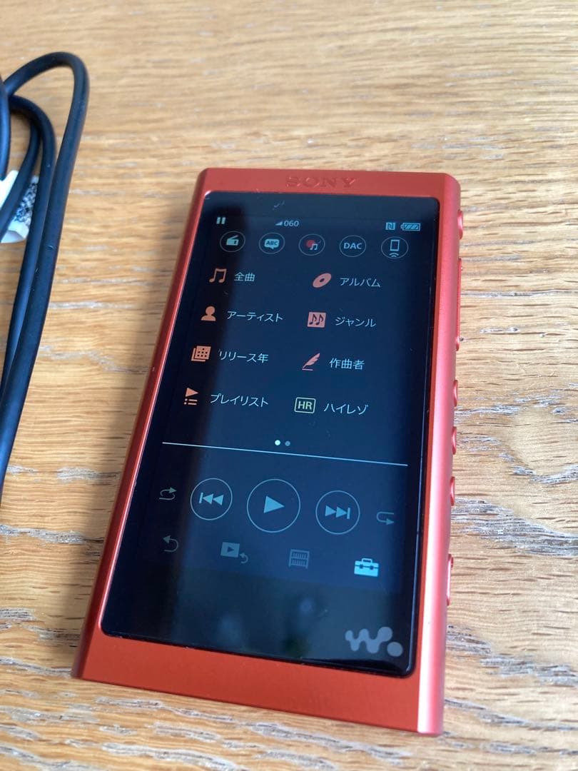 Sony NW-A50 ウォークマン SDカードとケーブル付き