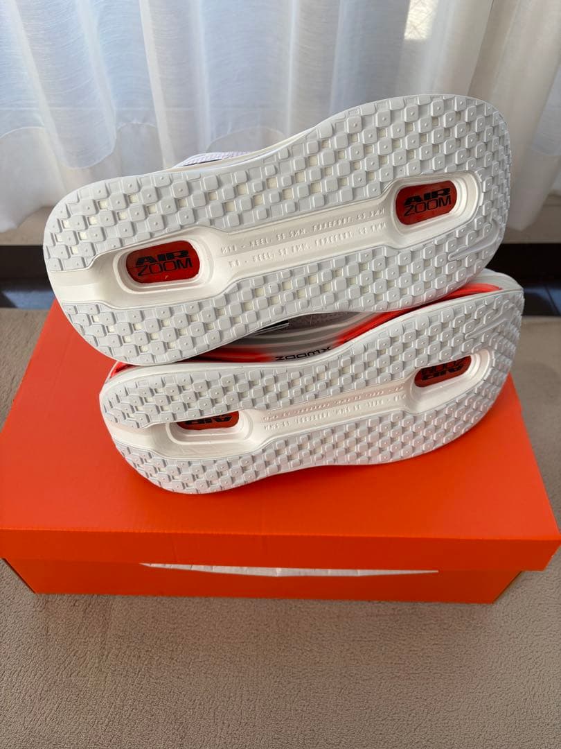 ナイキ ボメロプレミアム　NIKE ボメロプレミアム VOMERO 27.5cm