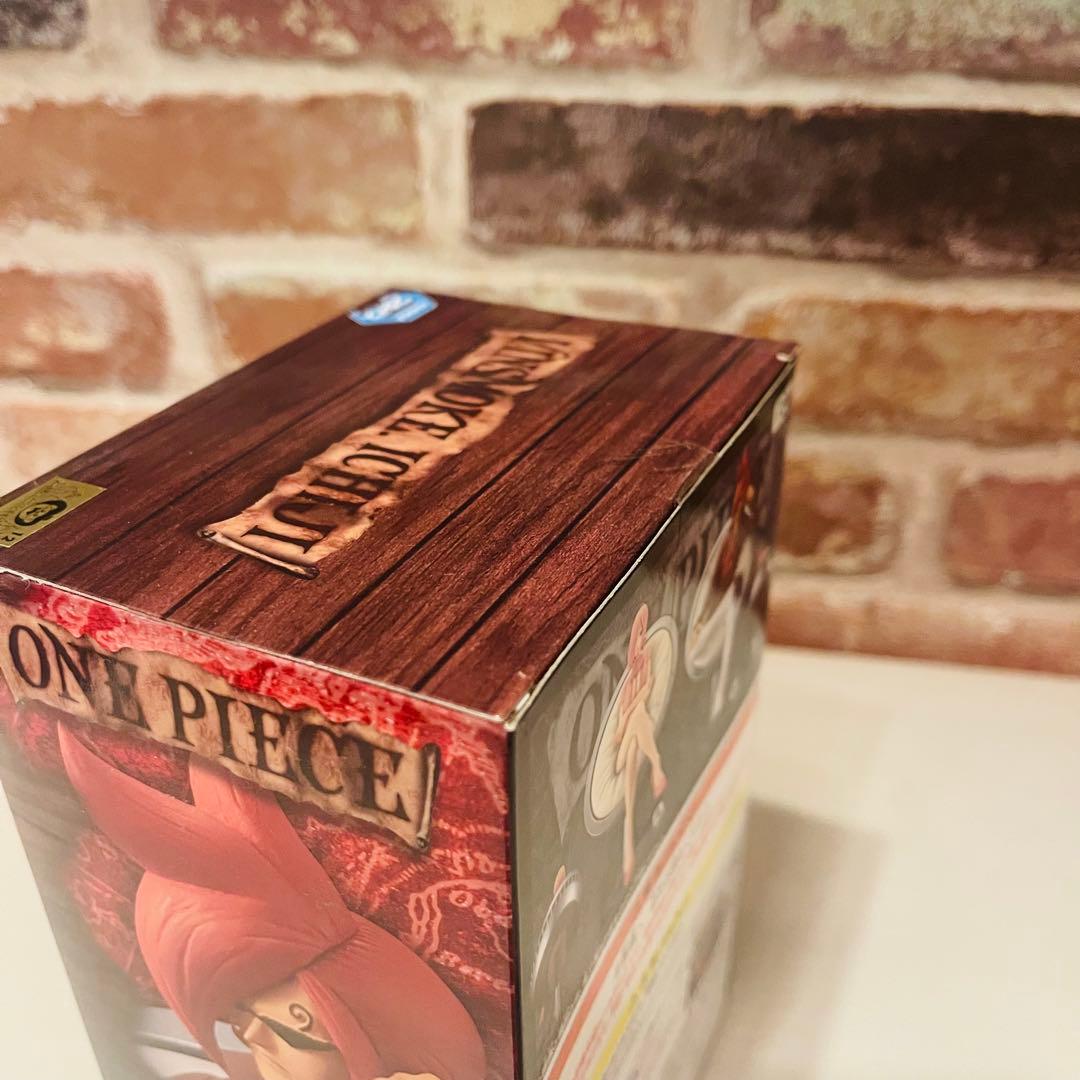 新品未開封 ワンピース フィギュア DXF ヴィンスモークファミリー 椅子