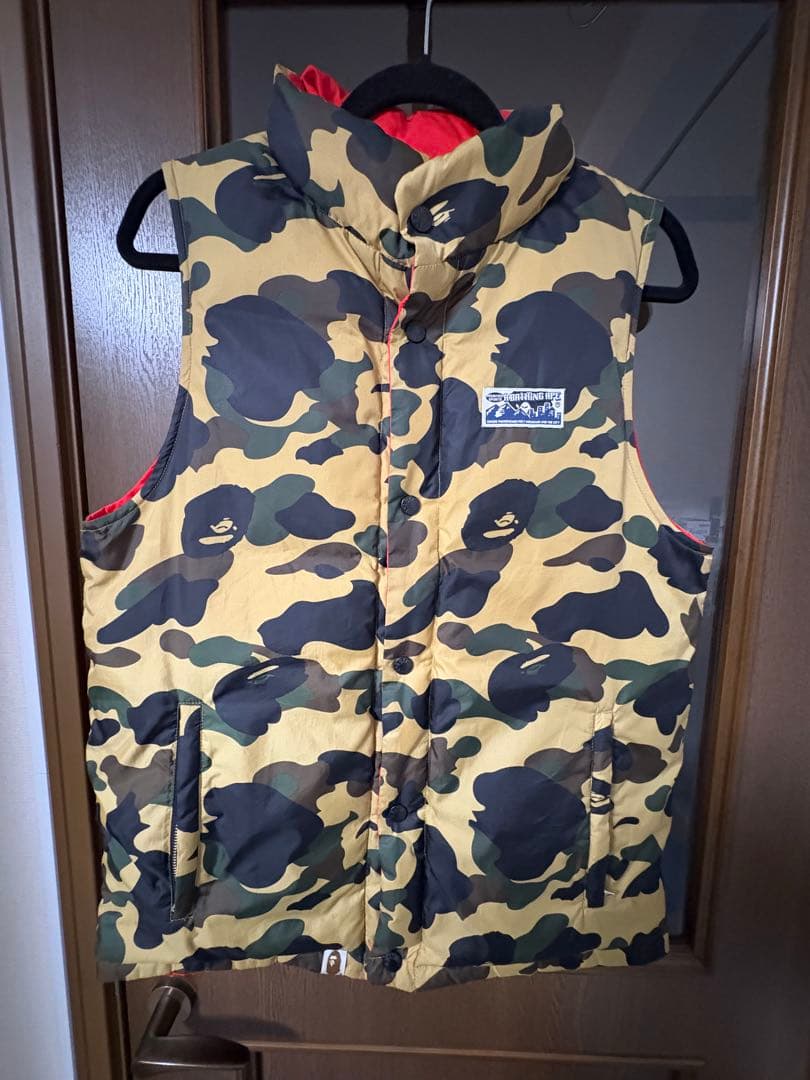 A BATHING APE 迷彩ベスト L リバーシブル A BATHING APE（アベイシングエイプ） ダウンベスト ベスト 1ST CAMO