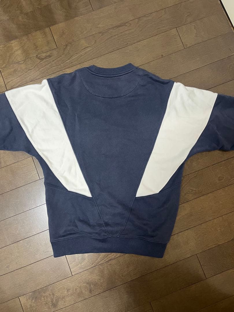 Palace スウェットトレーナー ネイビー/ホワイト 通販