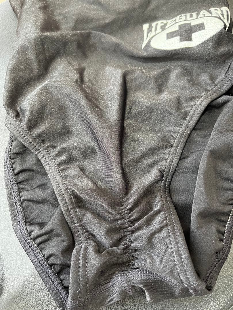 競泳水着スピード ライフガード水着 やや光沢黒 シャーリング加工水着ピーチヒップ