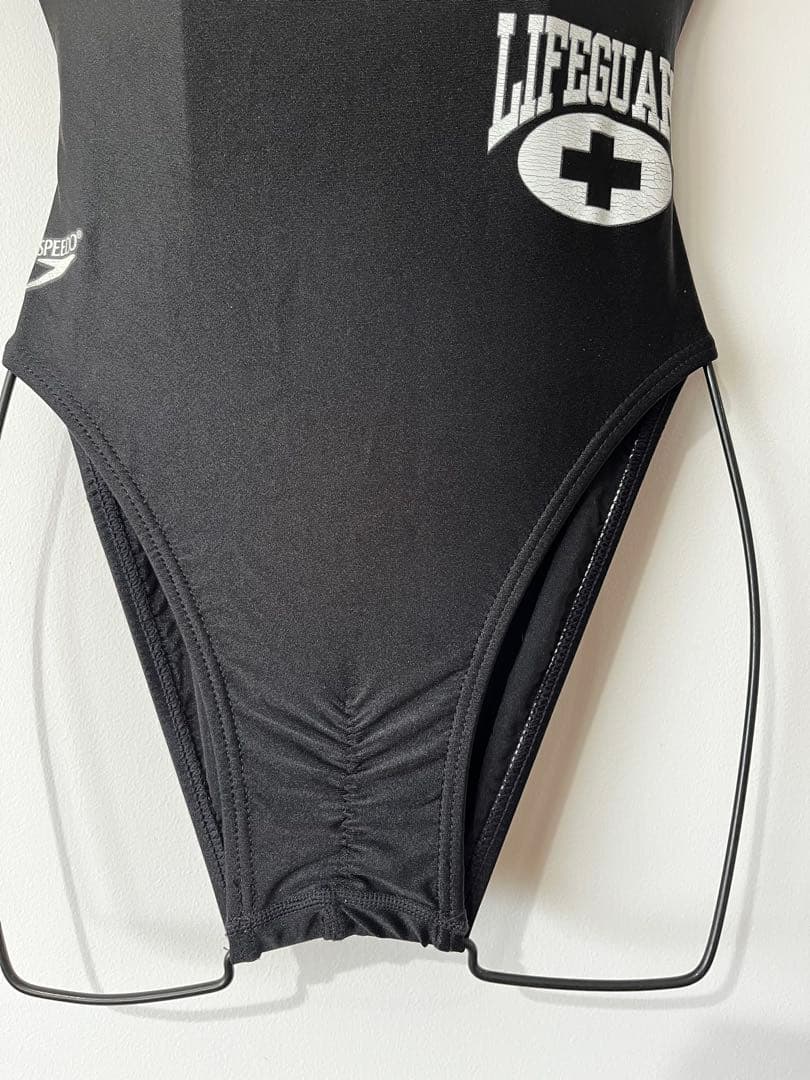 競泳水着スピード ライフガード水着 やや光沢黒 シャーリング加工水着ピーチヒップ