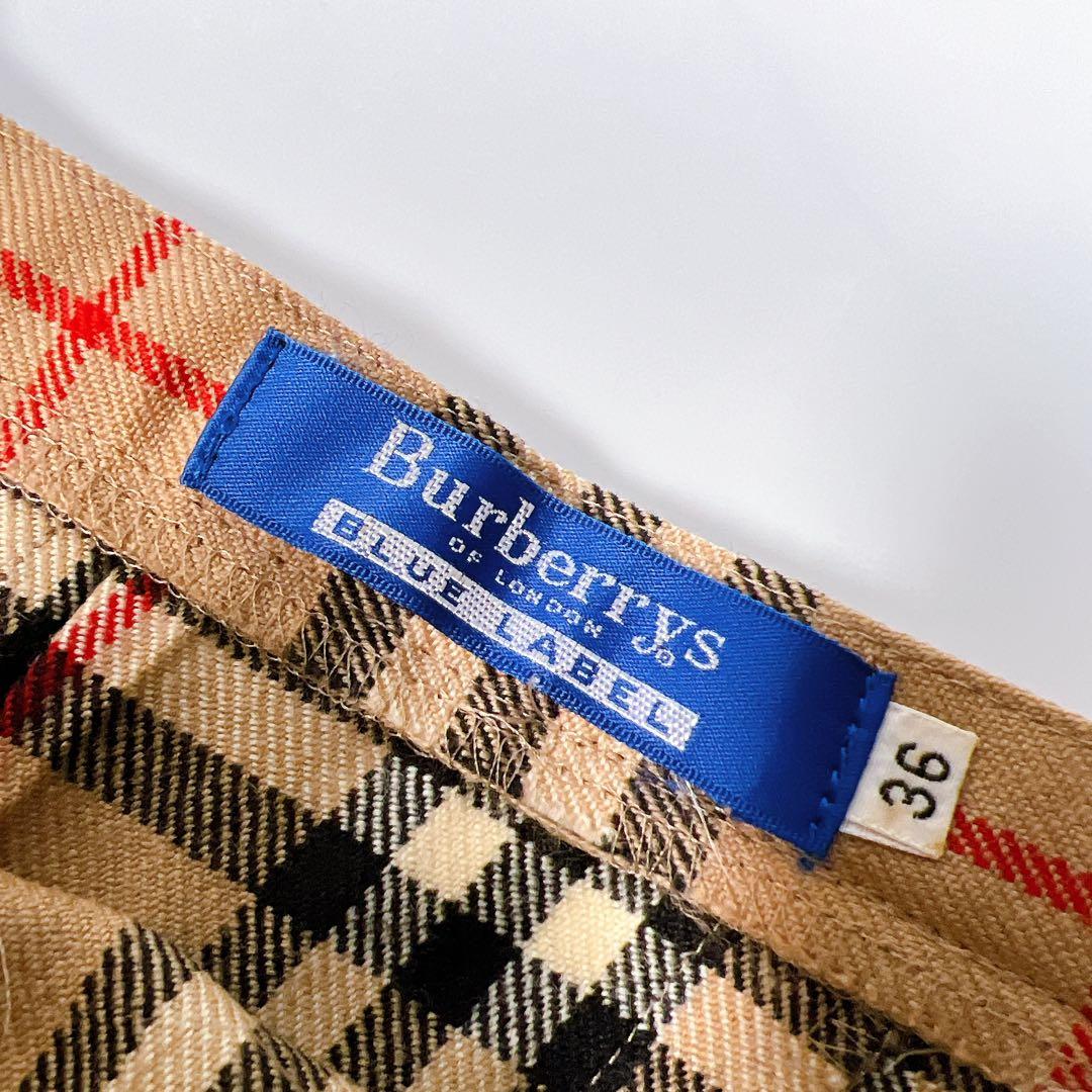 《美品》バーバリーブルーレーベル プリーツミニスカート ノバチェック 革ベルト