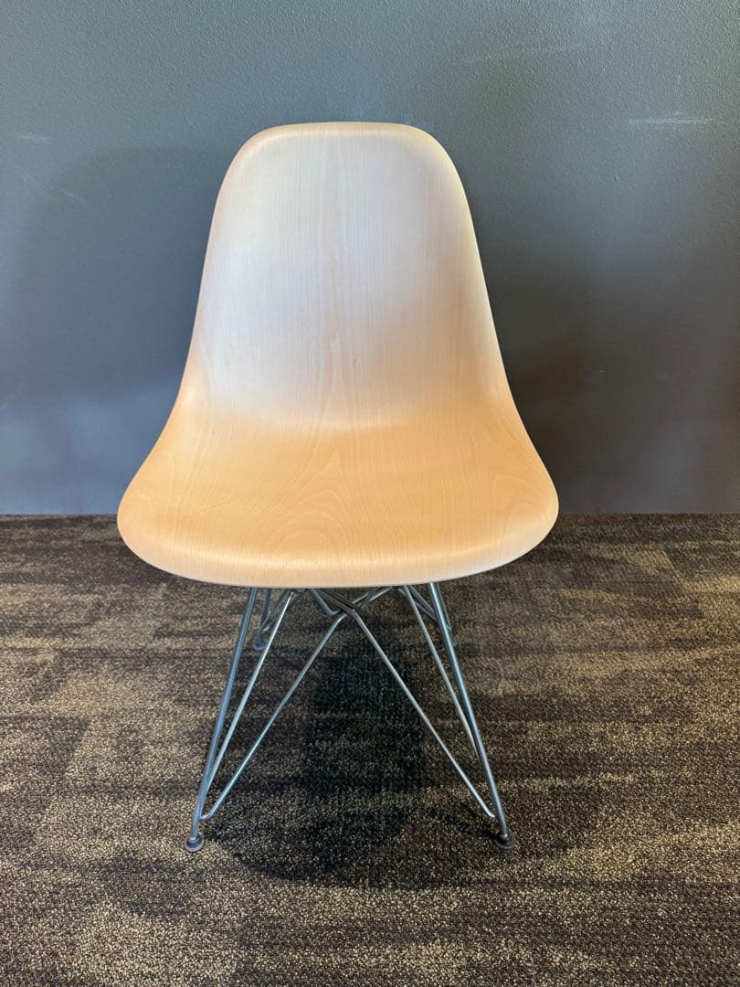 ハーマンミラー正規品　イームズウッドシェルチェア イームズウッドシェルチェア - 4レッグベース | ハーマンミラーストア