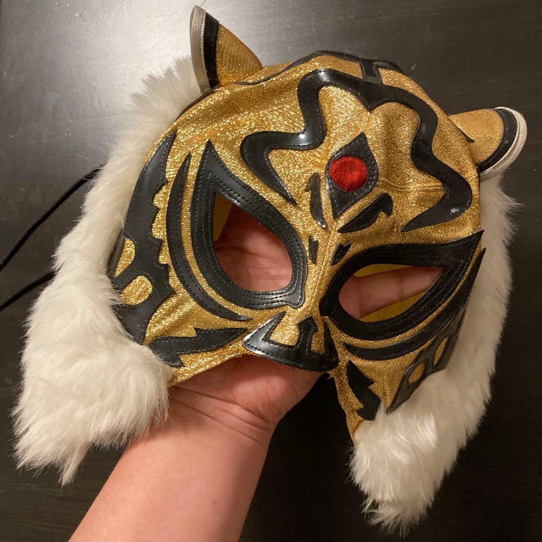 初代タイガーマスク 覆面 マスク 新日本プロレス 佐山聡 衝撃引退から