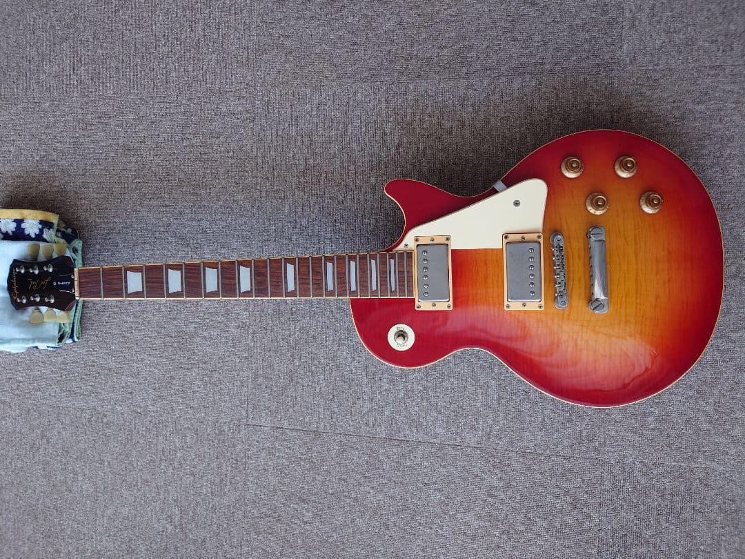 レスポール サンバースト 22フレット Epiphone レスポール サンバースト 22フレット Epiphone レスポール サン