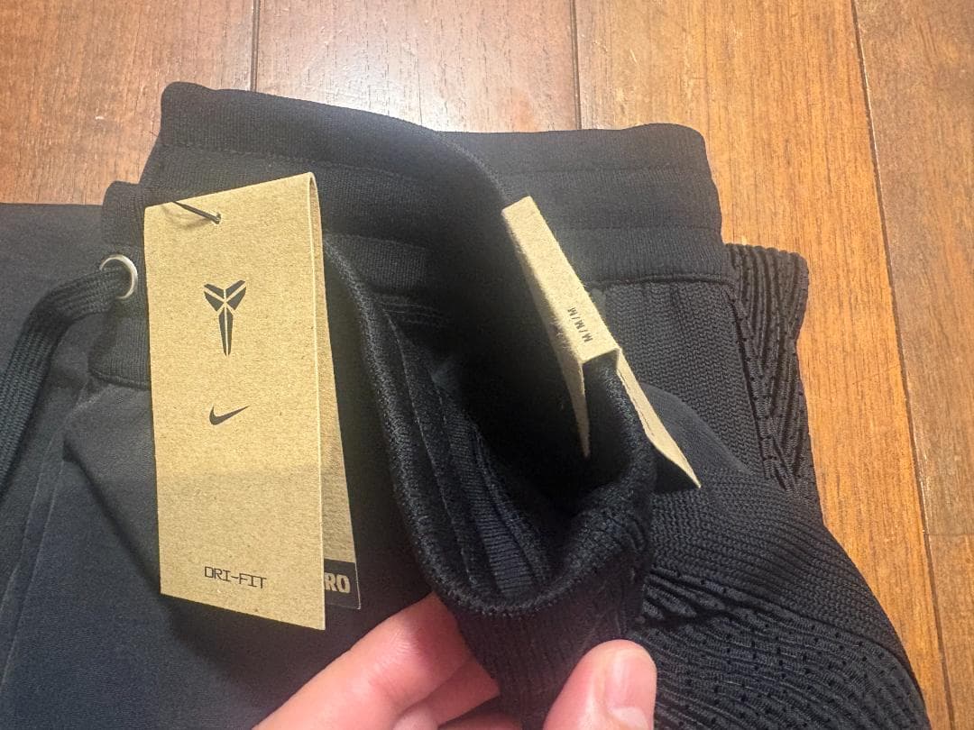 新品 NIKE KOBE プリーツパンツ トレーニング バスケ