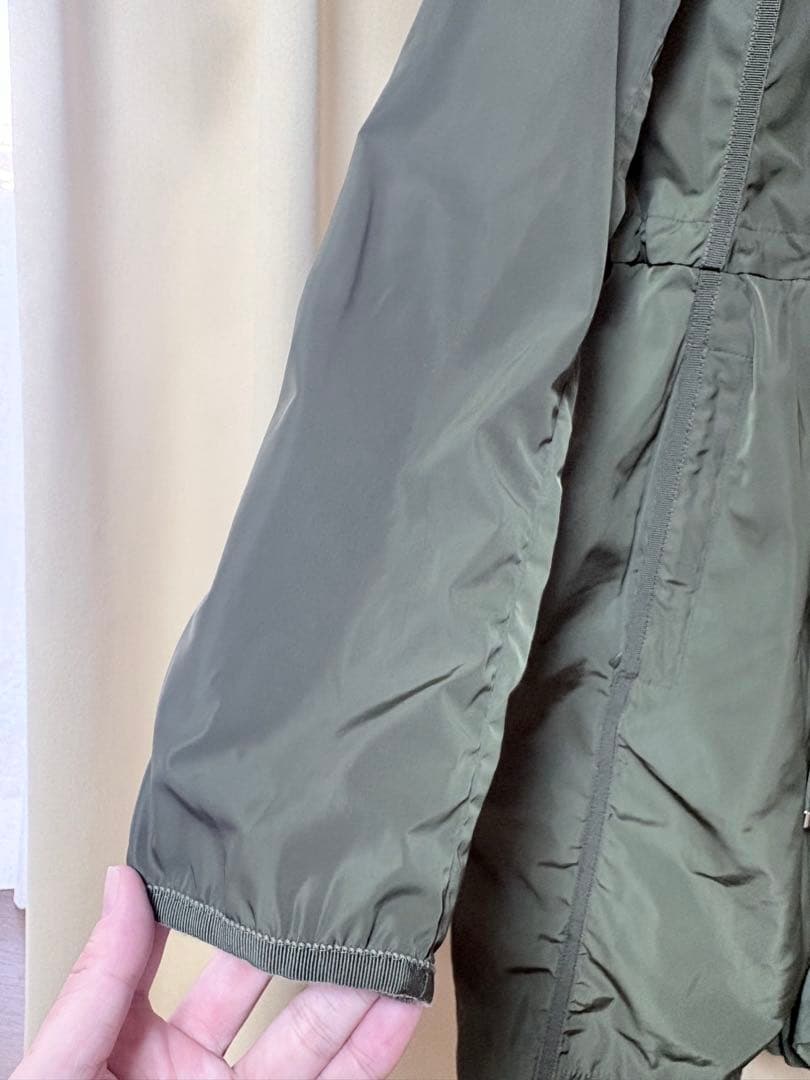 t*o様 美品 モンクレール ナイロン スプリングコート フリル OUTREME