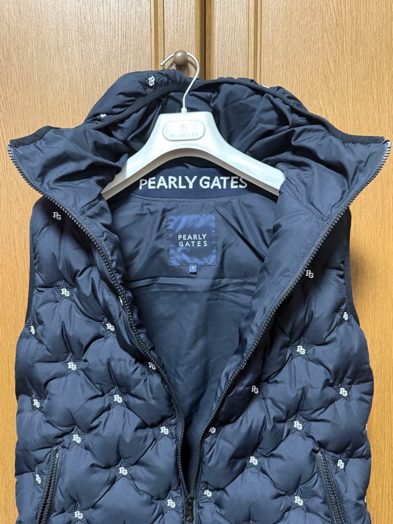 美品】PEARLY GATES ダウンベスト(サイズ1)星柄型押しネイビー