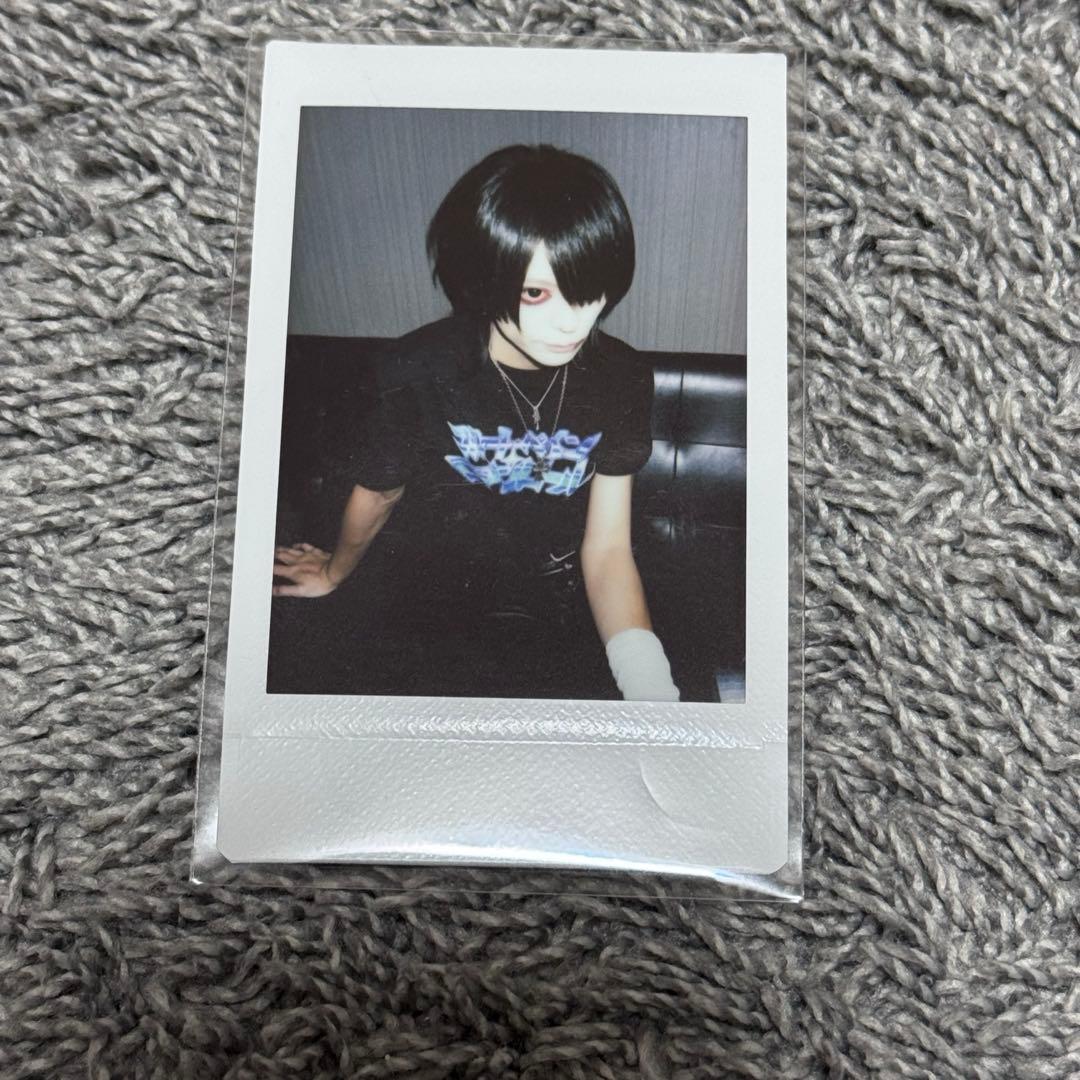 甘い暴力 咲 チェキ - メルカリ