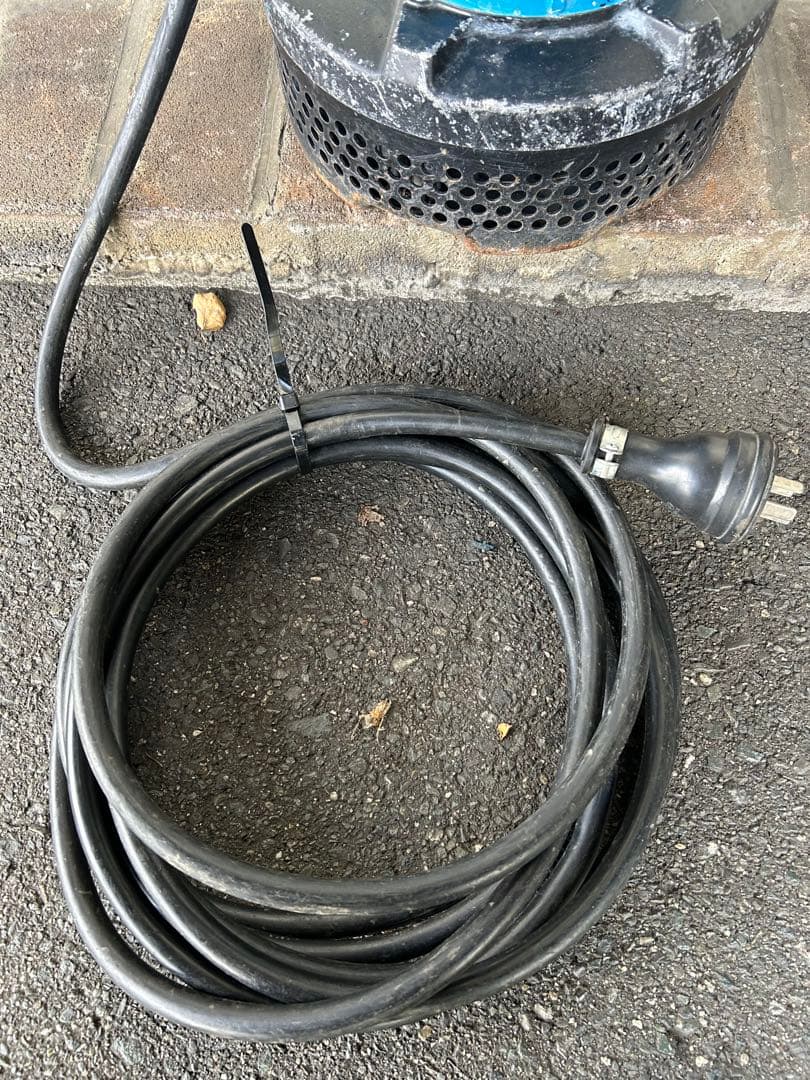 K3ツルミ水中ハイスピンポンプ KTV2-37 200V 50Hz 3.7kW