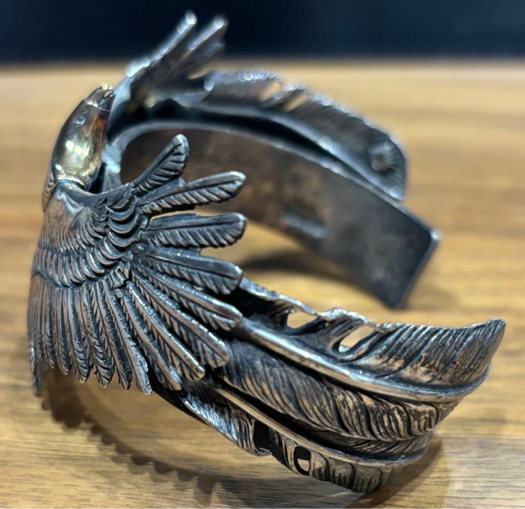 アリゾナフリーダムARIZONAFREEDOM 大イーグル＋フェザー4枚バングル