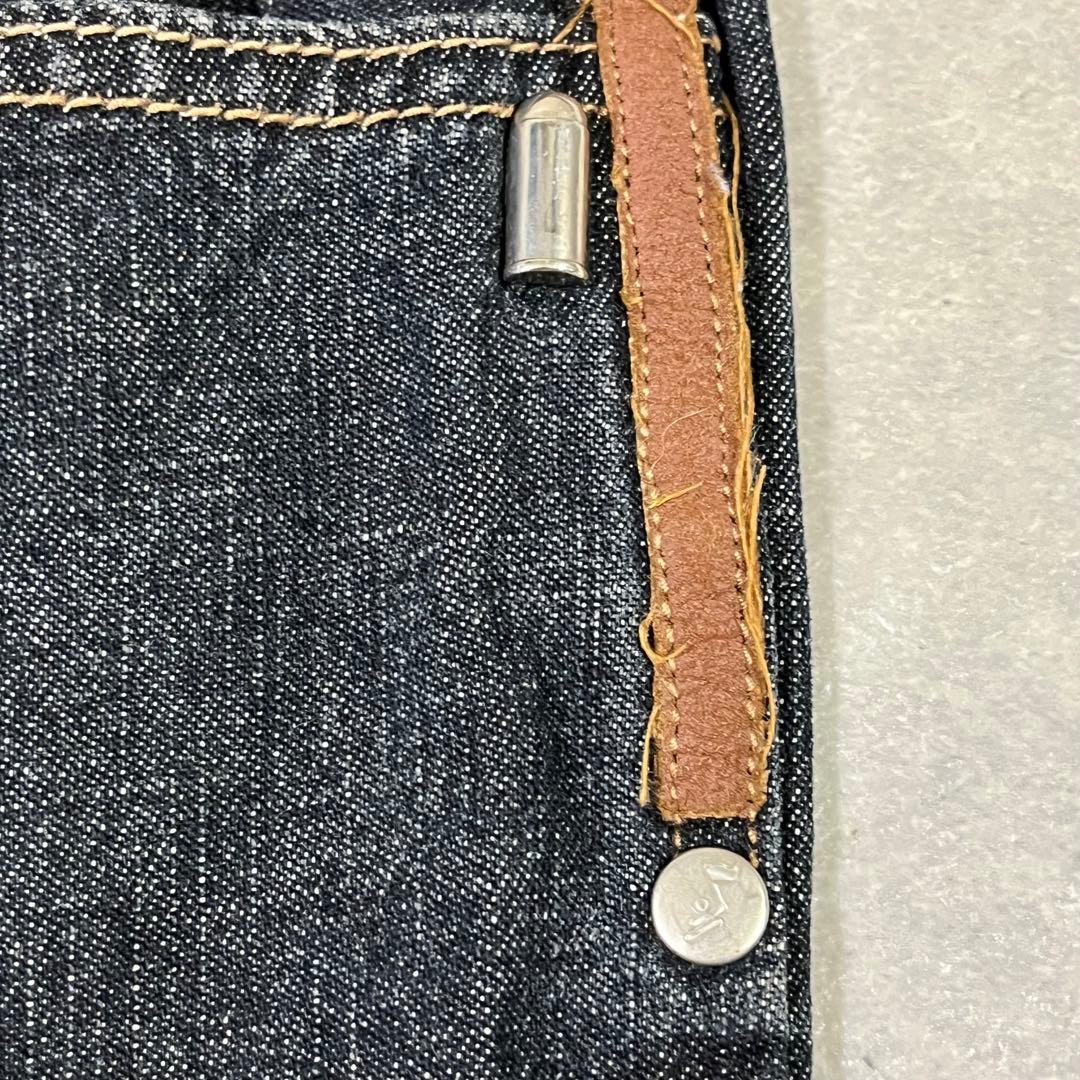 ARME 銃 ピストル ワッペン 刺繍 ワイドデニムパンツ サイズ40 - メルカリ