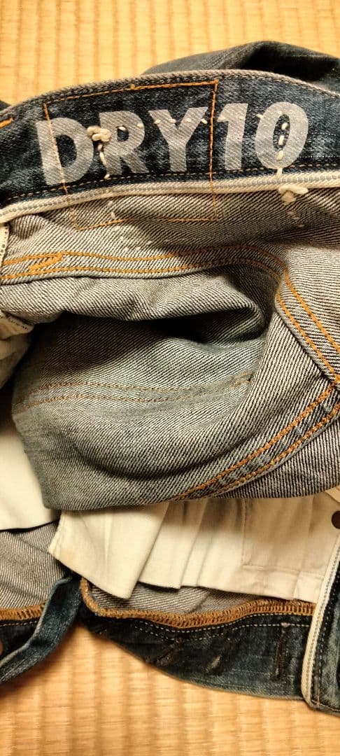 値下げ visvim ストレートデニム ドライ どこで 買える か