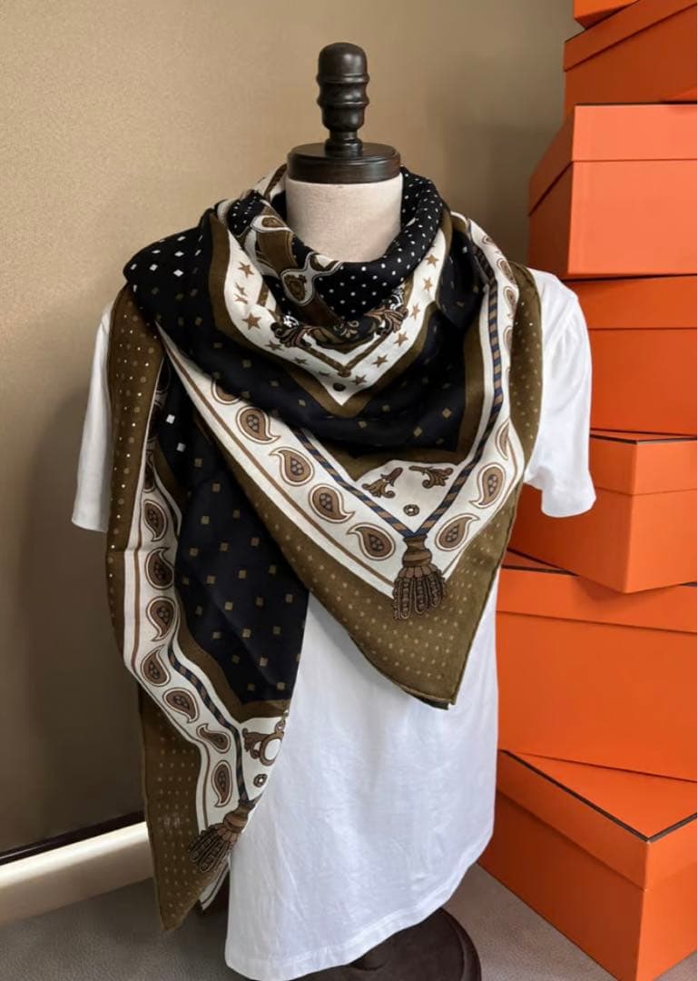 HERMES⭐︎カシシル⭐︎バンダナ L108585753 - 小物ブランド