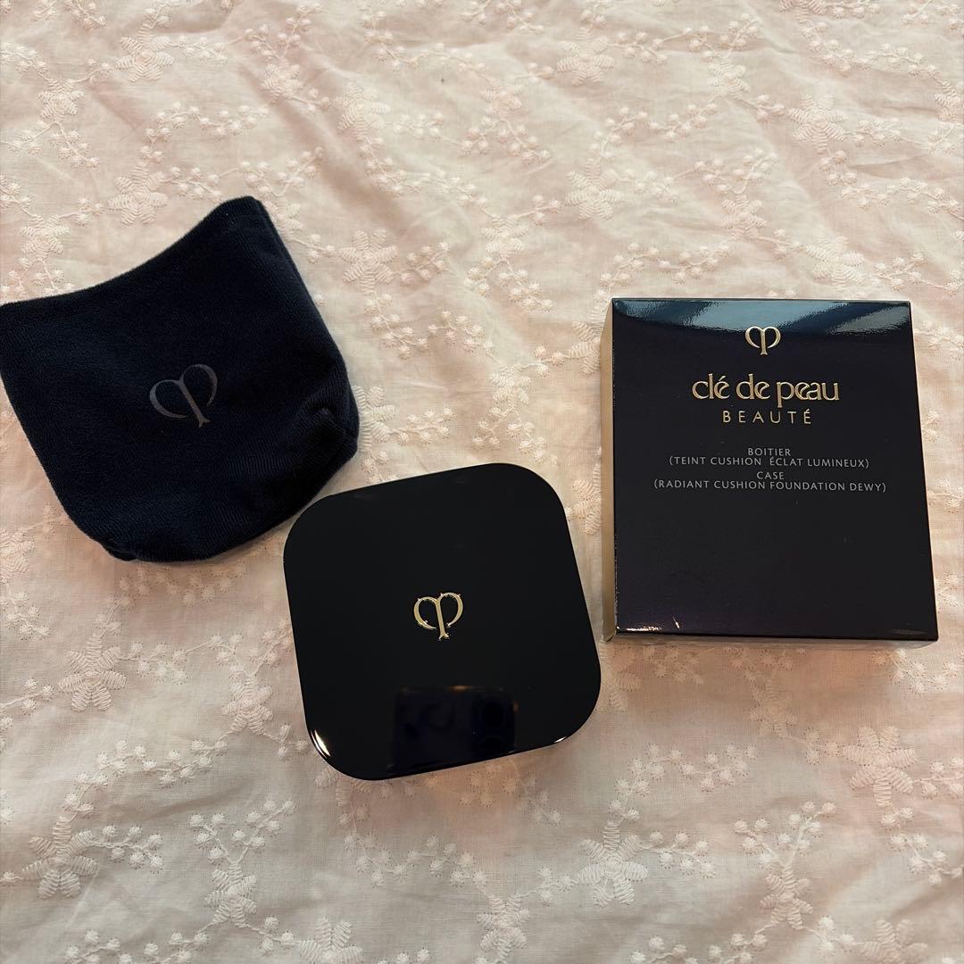 クレドポーボーテ クッションファンデ　ルミヌオークル00 クレ・ド・ポー ボーテ / タンクッションエクラ ルミヌの公式商品情報