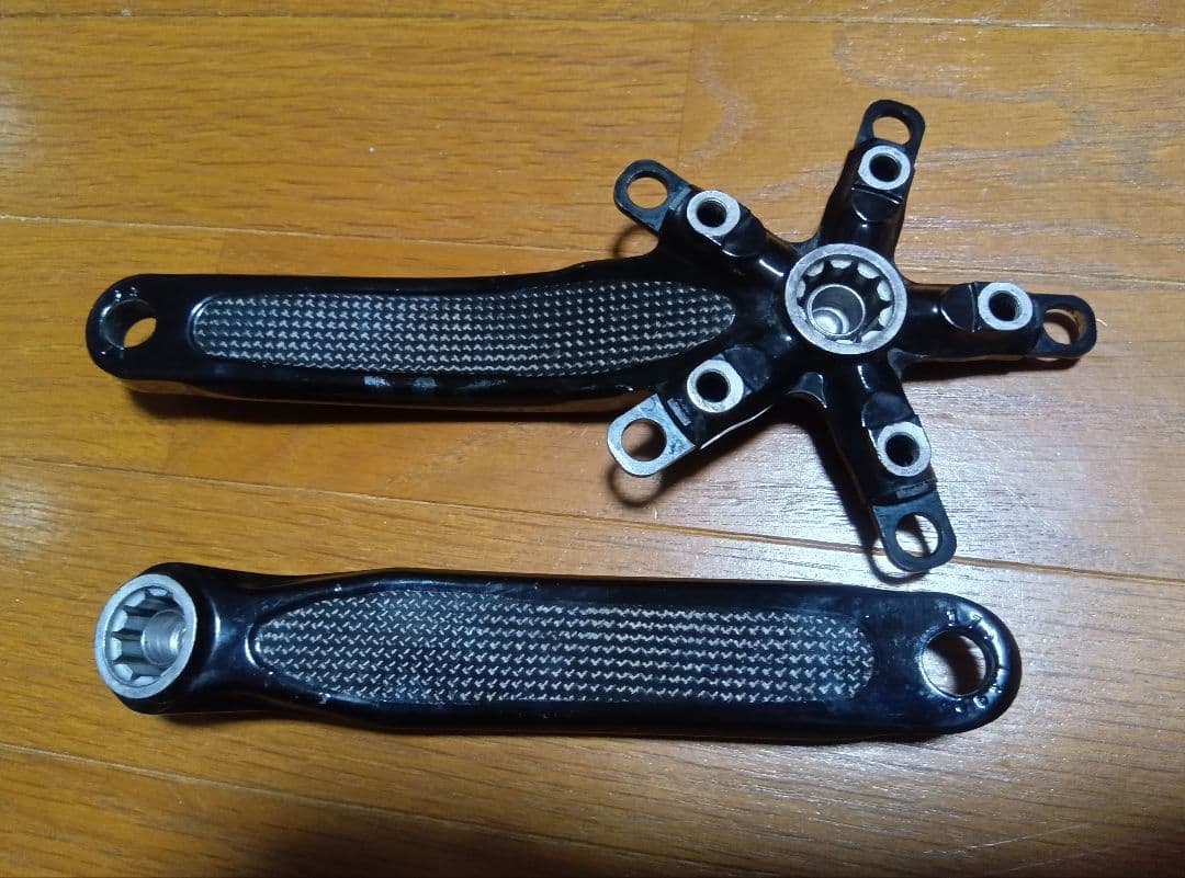 RACE FACE NEXT FORGED カーボンクランク BBセット - メルカリ