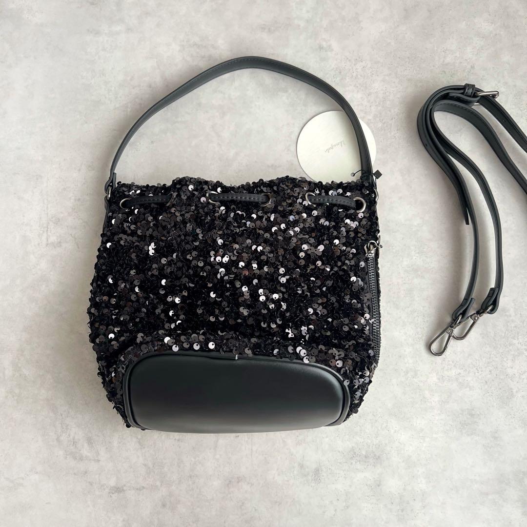 新品 UNIQUTE スパンコール Drawstring Bag-巾着バッグ - メルカリ