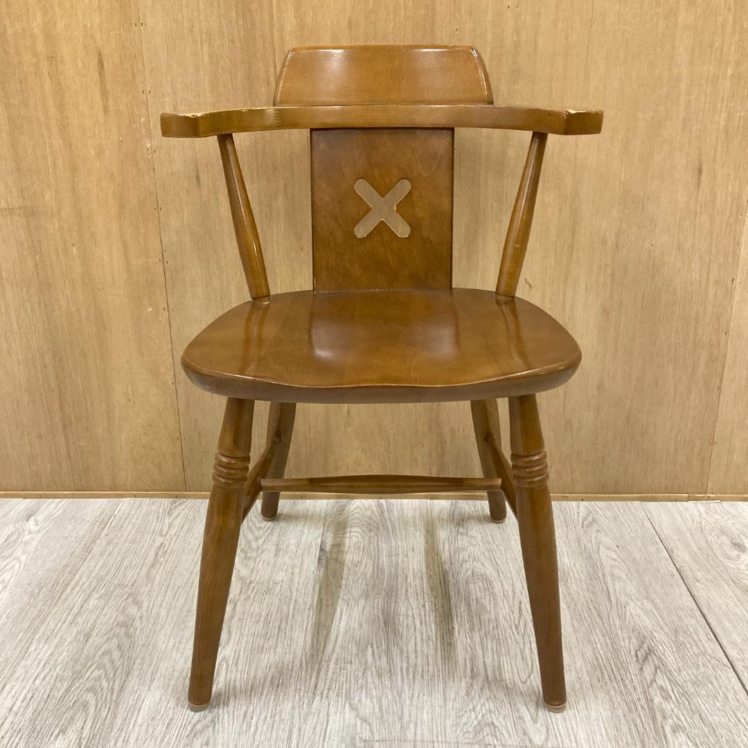 【飛騨産業】HIDA キツツキ　ダイニングチェア　アームチェア　椅子　B 飛騨産業 ロッキングチェア 穂高 C63 キツツキ 木製 無垢 パーソナル