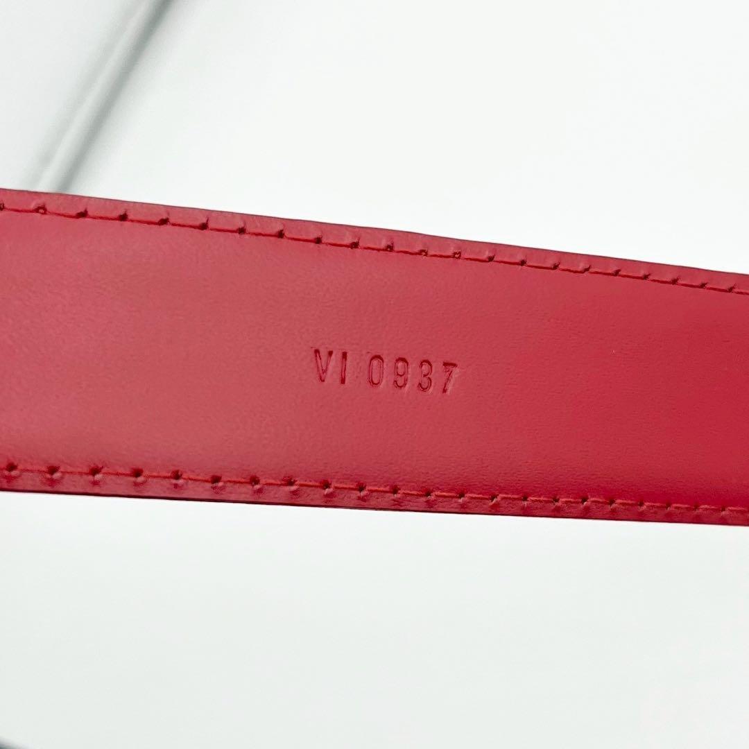 未使用級◇ルイヴィトン エピ レザー ベルト ゴールドバックル LV 袋
