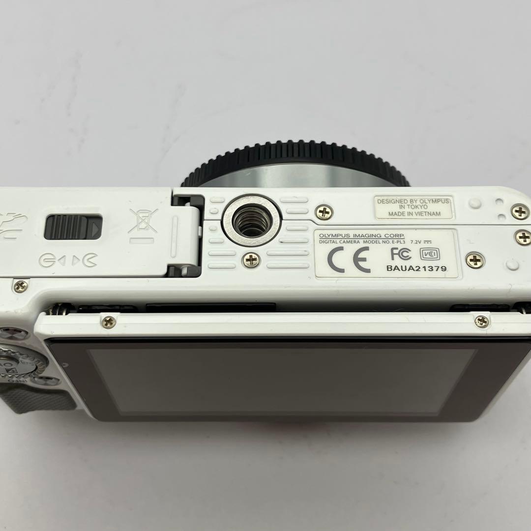 ショット回数1778回】オリンパス PEN E-PL3 ダブルズームキット - メルカリ