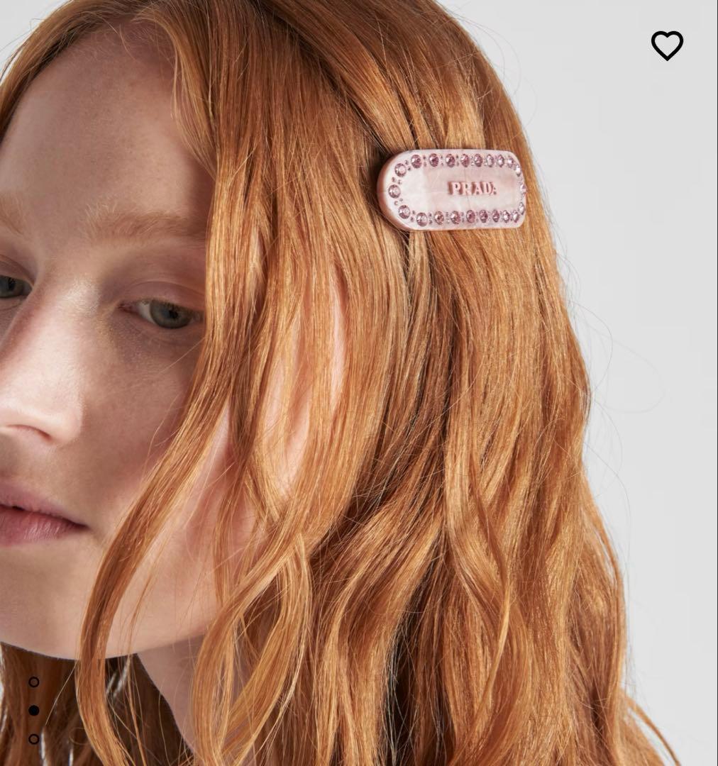 PRADA ブレックス ヘアクリップ ピンク - メルカリ
