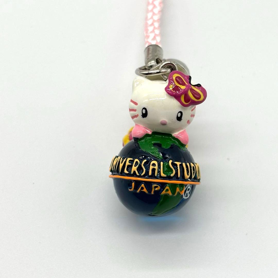 新品】ハローキティ ユニバ USJ ストラップ 根付け 地球儀 ピンク
