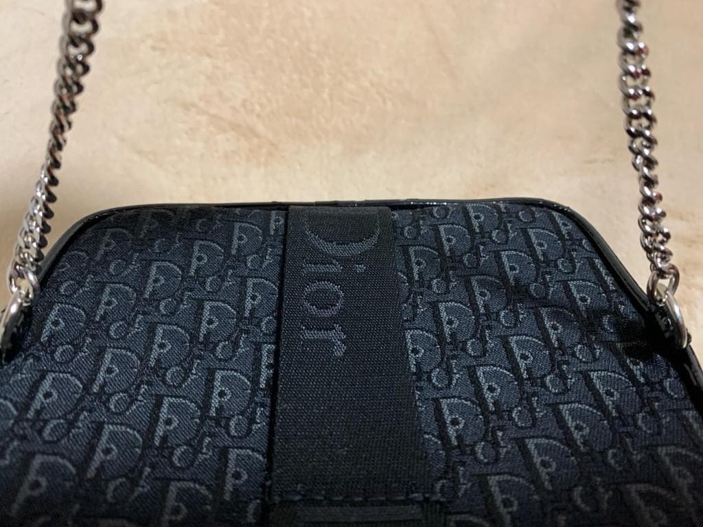 訳あり Dior シルバー シック クリスマス 2004 ポーチのみ - メルカリ