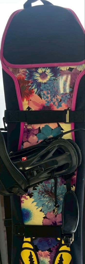 スノーボードセット ショップ Calmano × ESTIVO 花柄 ビンディングブーツ