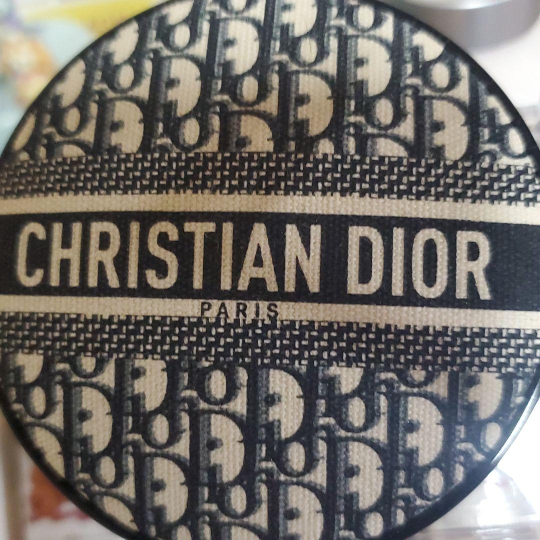 パルファン・クリスチャン・ディオール ディオールスキン フォーエヴァー クッシ… ディオール / ディオールスキン フォーエヴァー クッションの公式商品