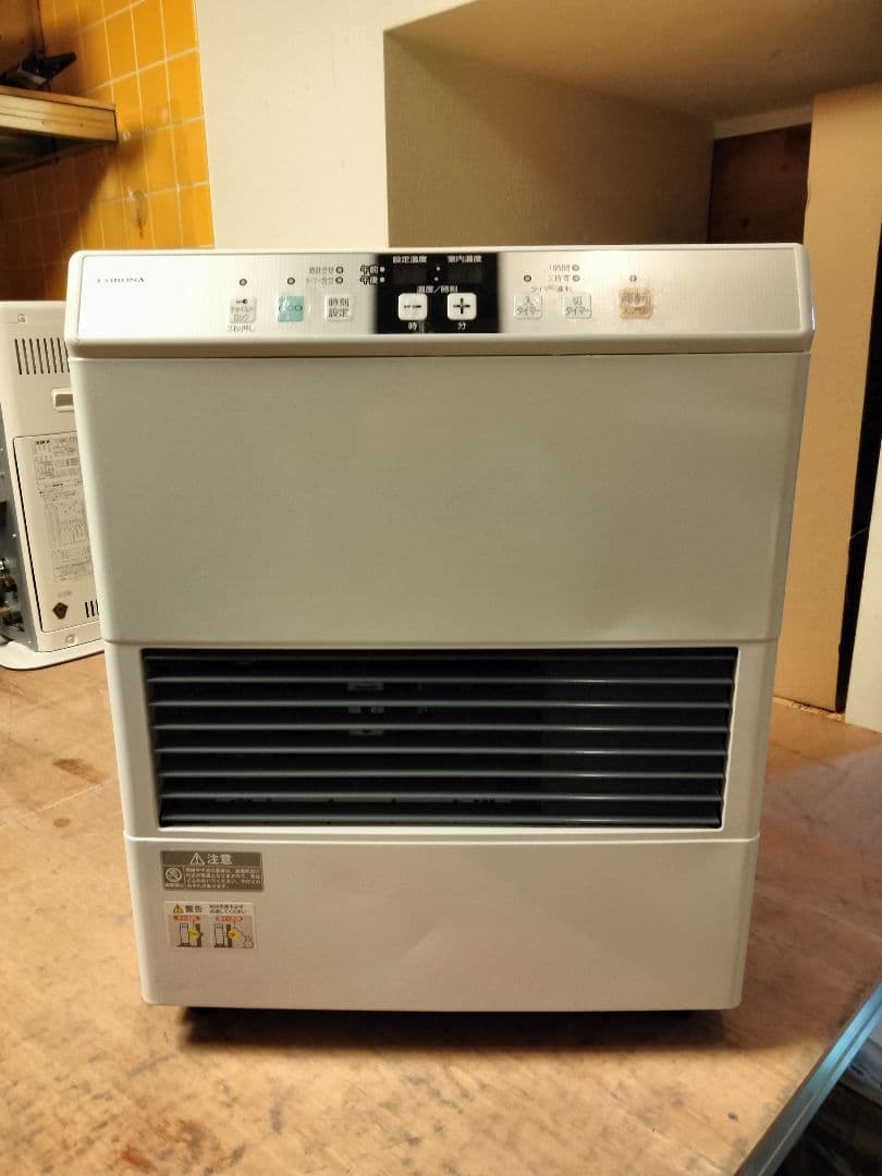札幌発コロナFF温風石油ストーブ！品番「FF‐VG4215S」2016年式中古⑭