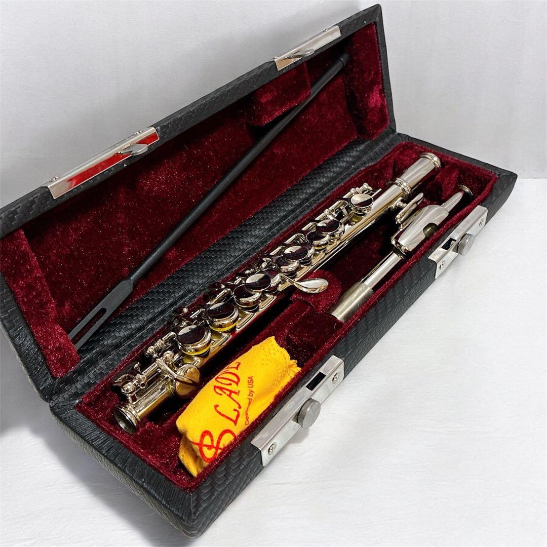 美品　SLADE ピッコロ 本体 ケース付き 美品 SLADE ピッコロ 本体 ケース付き 初心者オススメ 木管楽器