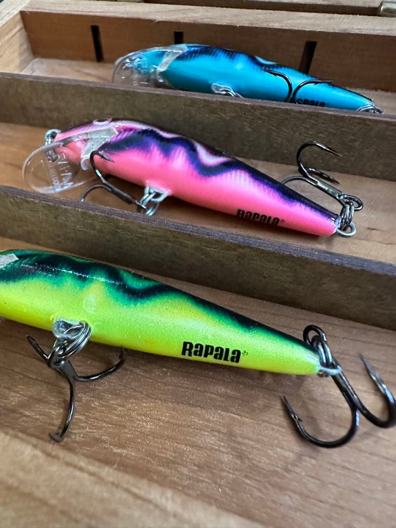 希少（レア）】Rapala（ラパラ）オーロラカラー ※ヘルシンキ空港限定品