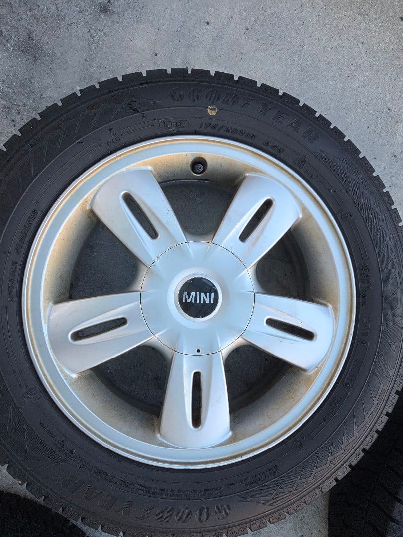 MINI純正 15インチ 4穴 PCD100 5.5j ET45