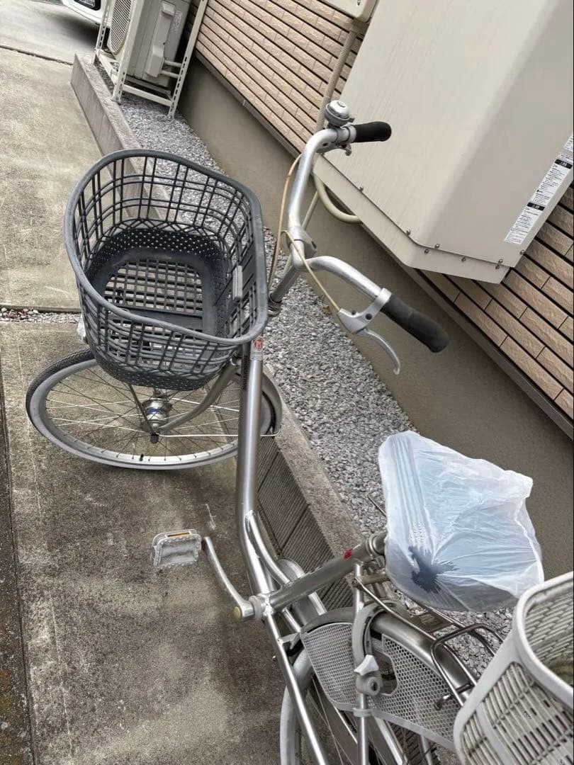 BRIDGESTONE ブリヂストン 自転車 シルバー 前バスケット付き