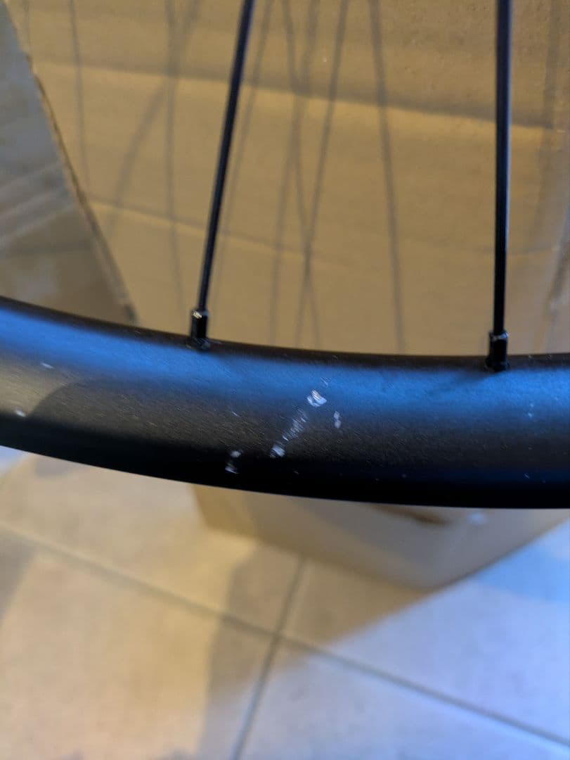 Kuwaharaディアボロ Stans Flow mk4手組み29erホイール
