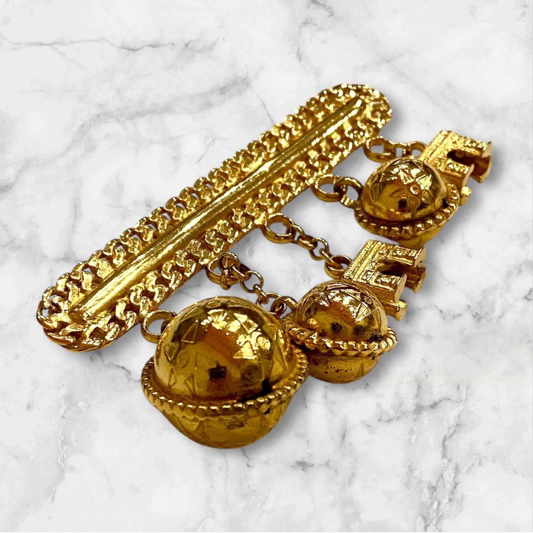 入手困難☆セリーヌ☆ブローチ スターボール 凱旋門 ゴールド チェーン