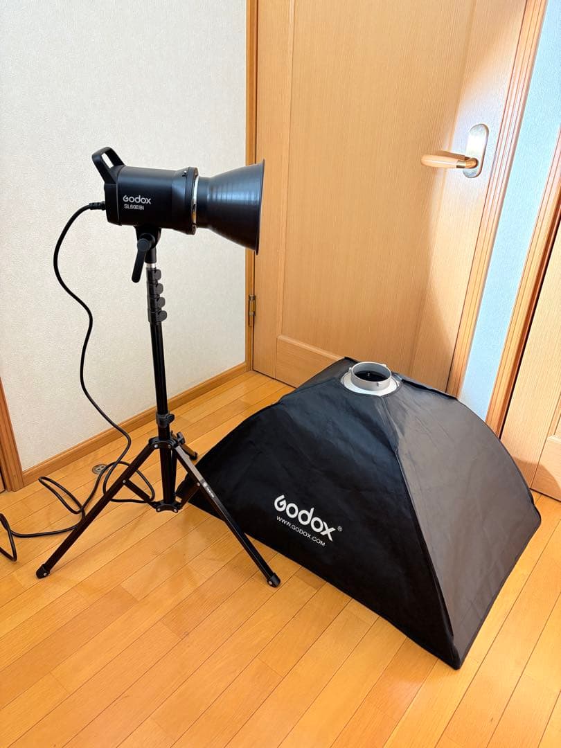 LEDライト GODOX SL60II Bi スタンド&ソフトボックス付の通販