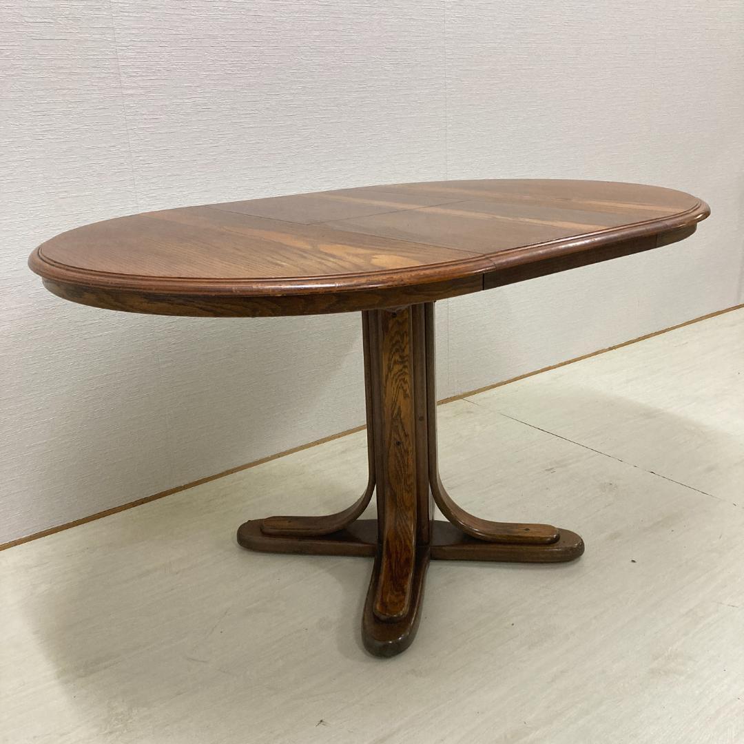 Shin Lee シンリー　エクステンション ダイニングテーブル 伸縮　オーク Shin Lee（シンリー）の伸長式ダイニングテーブルです。アンティーク調