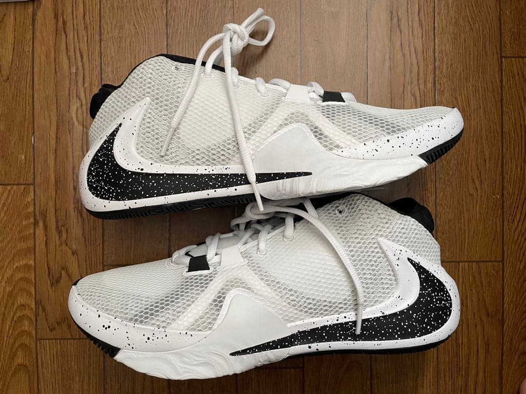 割引スポーツ - NIKE ZOOM FREAK 1 27.5cm ナイキ ズームフリーク1