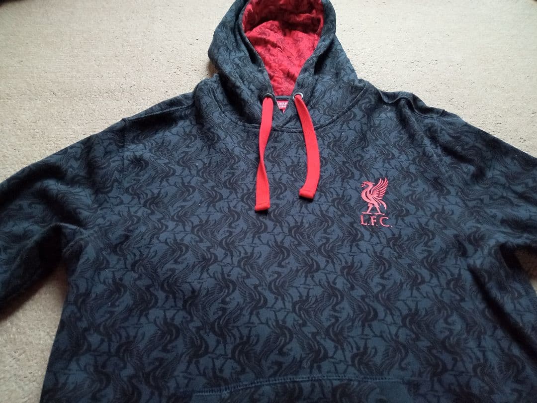 Liverpool black color sweat hoodie