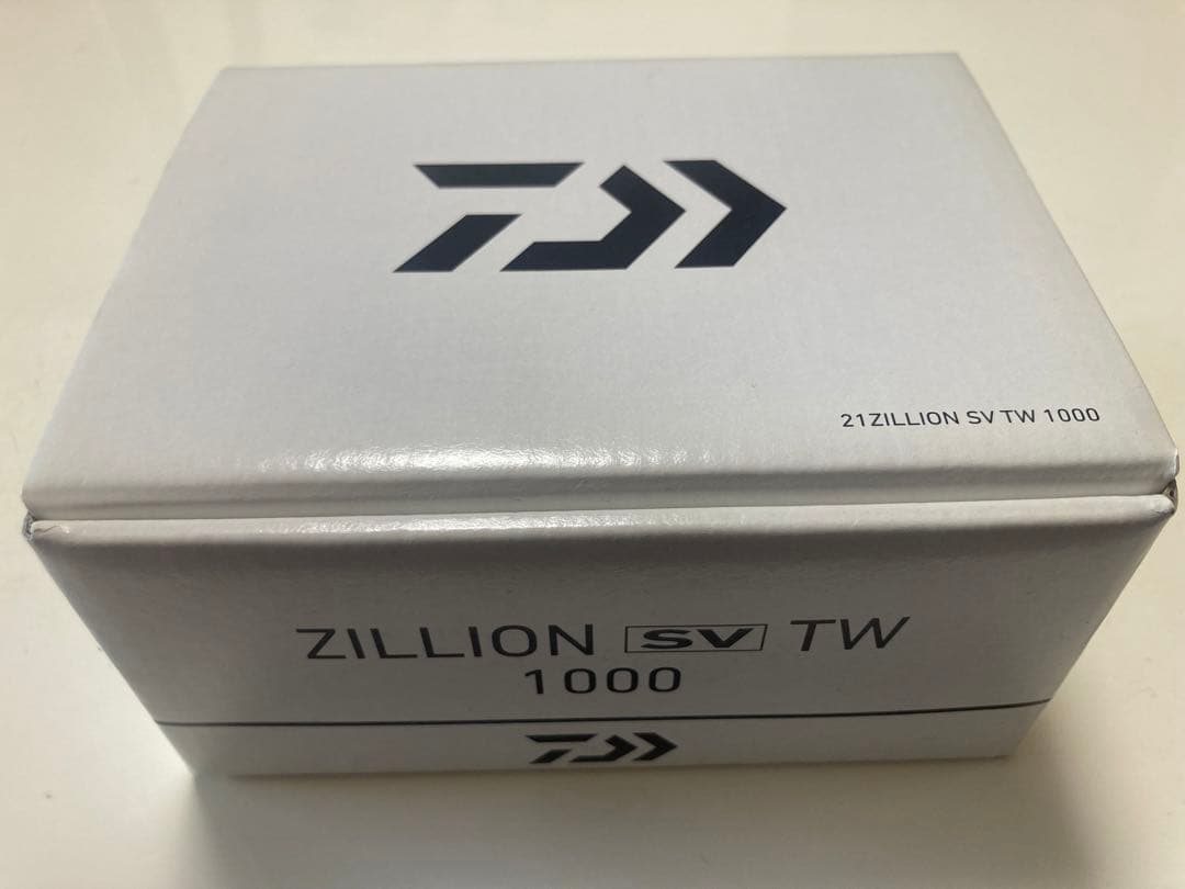 【新品未開封】ダイワ21ジリオンSV TW 1000(右巻き) ﾀﾞｲﾜ 21ｼﾞﾘｵﾝ SV TW 1000P(右巻き)(1000P): リール｜釣具の通販なら