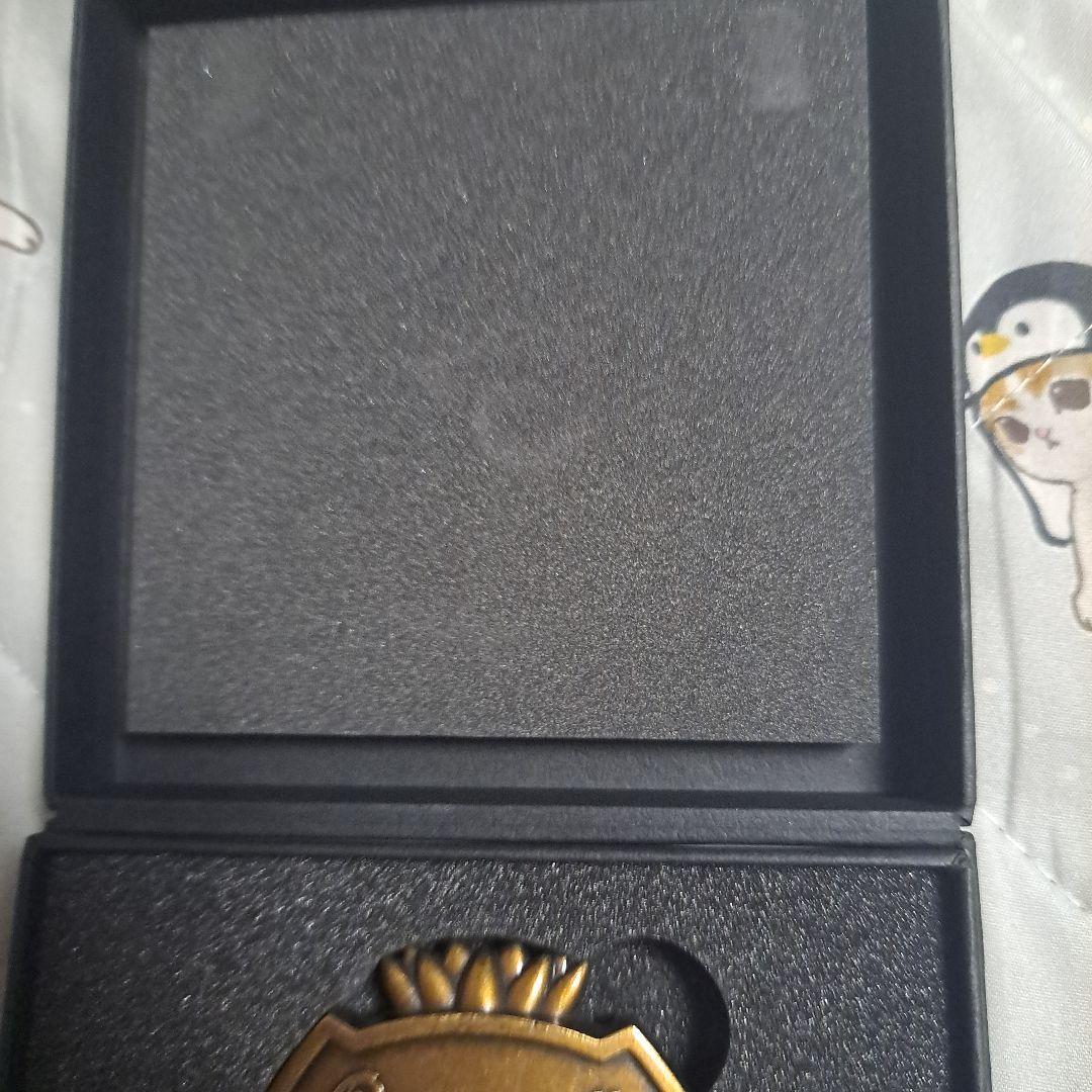 ツイステッドワンダーランド オクタヴィネル寮レプリカ腕章 - メルカリ