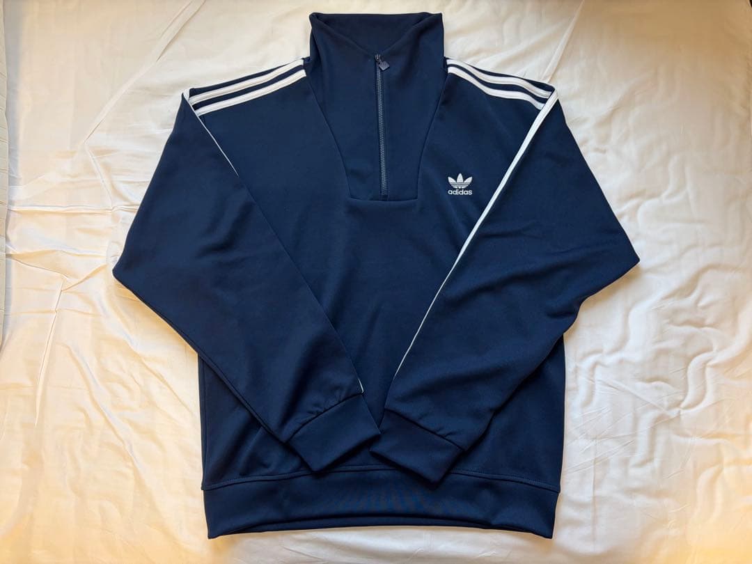 adidas アディカラー ファンネルネックトラックトップ ナイトインディゴ L アディカラー ファンネルネックトラックトップ ナイトインディゴ