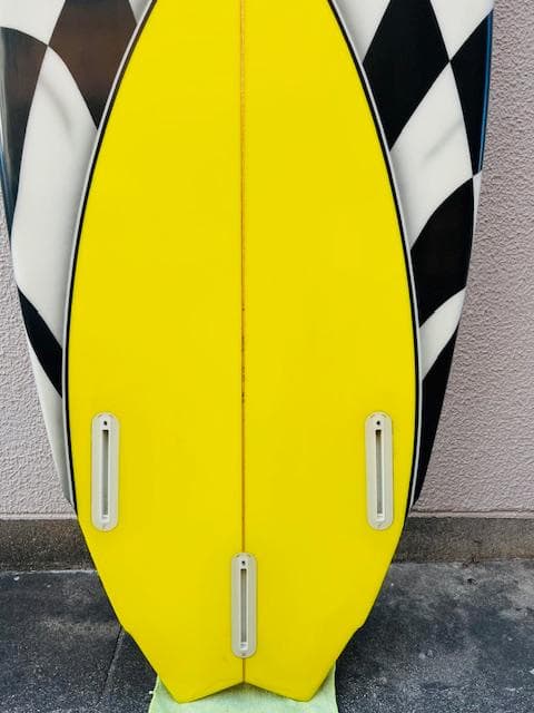 80's design 中古ショートサーフボード