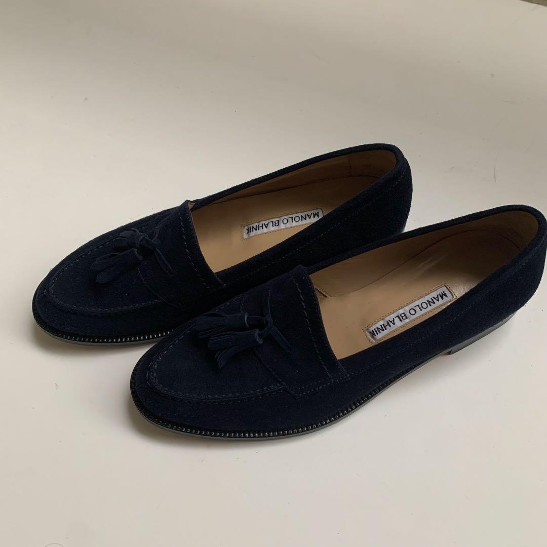 美品】Manolo Blahnik(マノロブラニク) タッセル付きローファー - 靴新