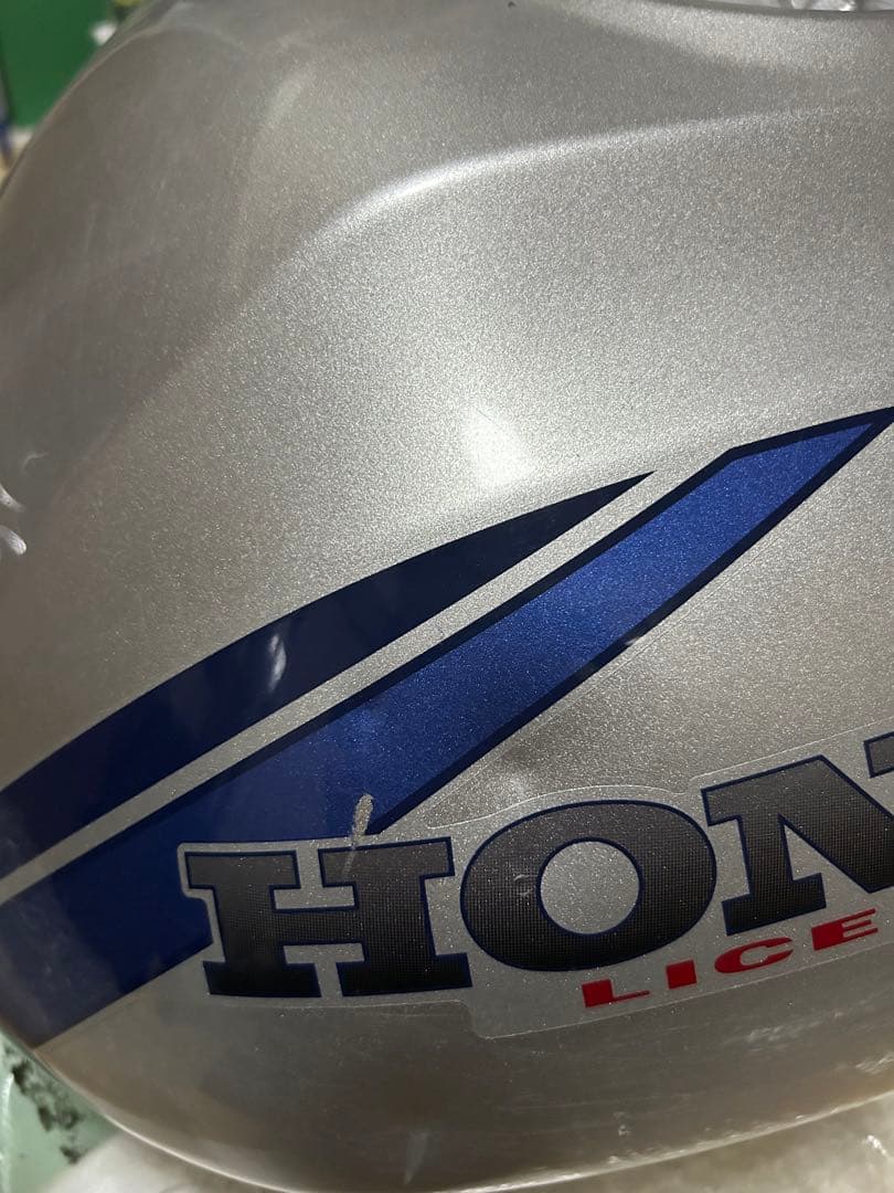 cb400sf/sb nc39 タンク 希少 目視による凹みなし 塗装ベース cb400sf