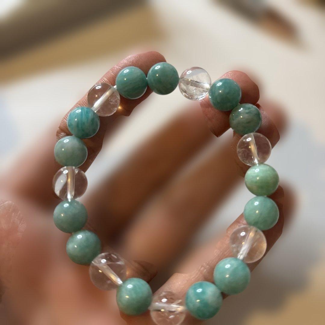 アマゾナイトとヒマラヤ水晶たん！ズンとくる！ 1.7Kg 雲母入り ヒマラヤ水晶 原石[t726-1430]