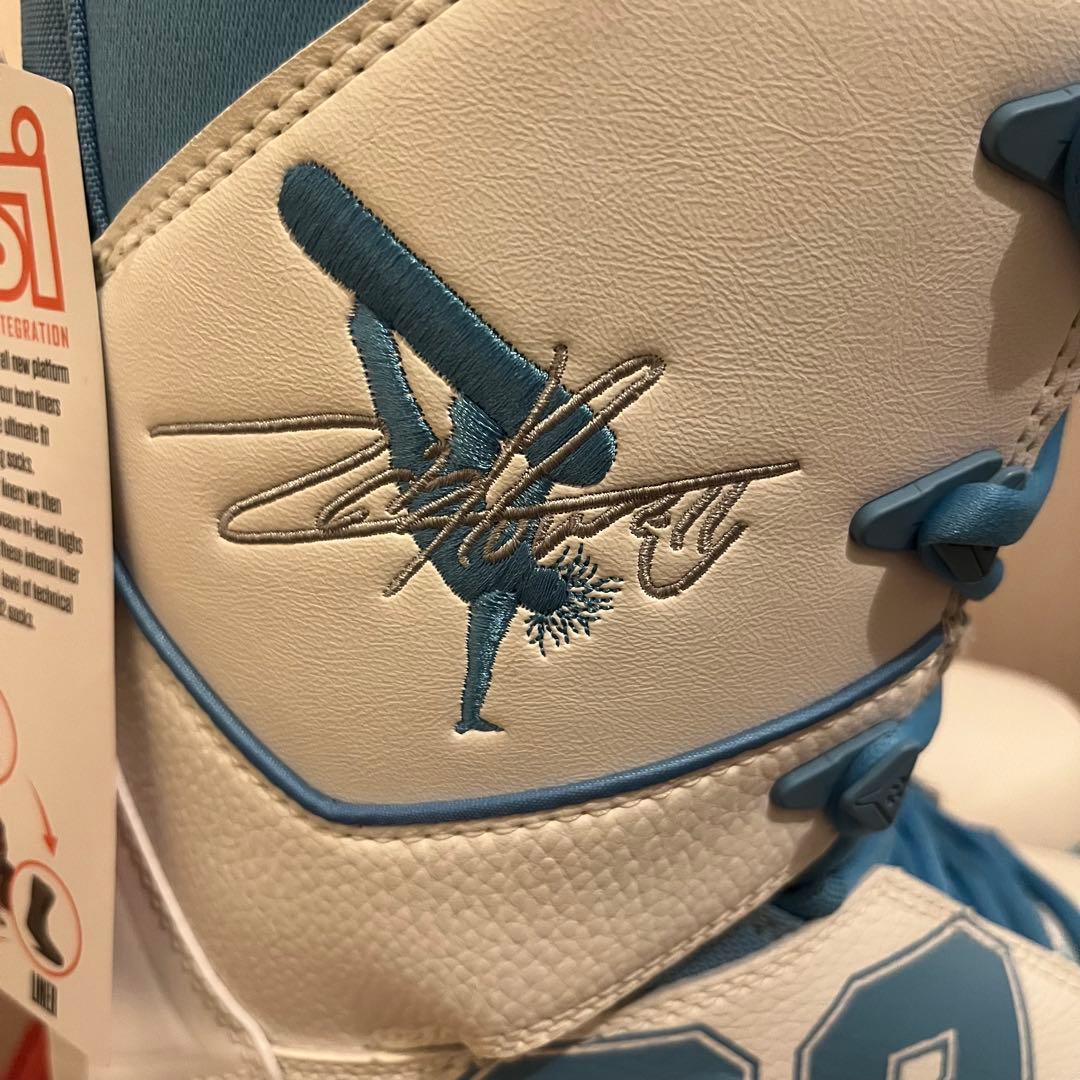 新品！THIRTYTWO LASHED POWELL 27.5cm